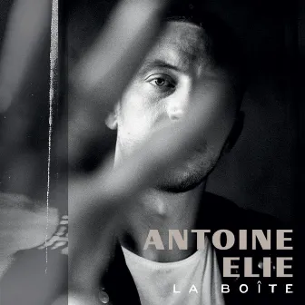 La boîte by Antoine Elie