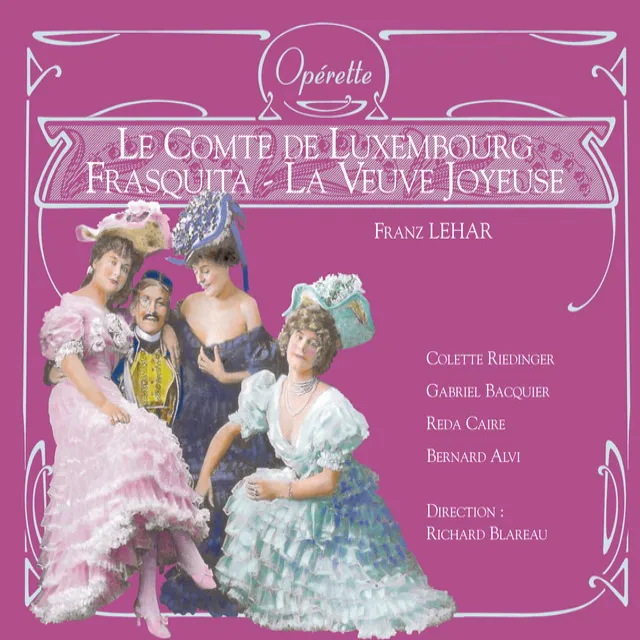 Ensemble Et "La Mode De Paris"