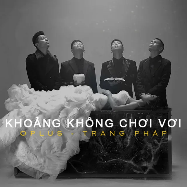 Khoảng Không Chơi Vơi