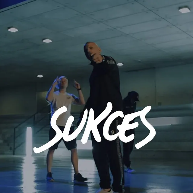 Sukces (feat. Paluch, Jano PW, Sztoss)