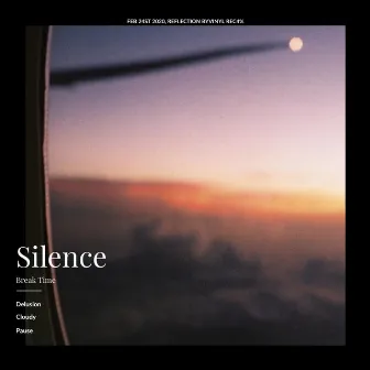 Silence by byvinyl