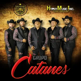 Abrigo de Madre by Grupo Catanes