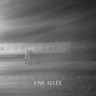 Une allée by Raphaël Schwartz