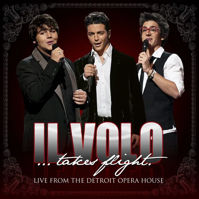 La Luna Hizo Esto - Live From The Detroit Opera House