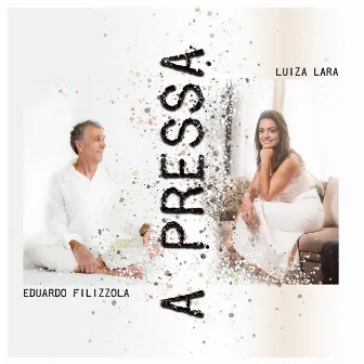 A Pressa by Luiza Lara