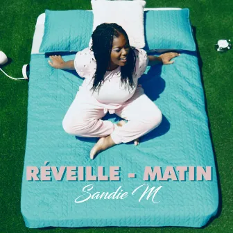 Réveille-Matin by Sandie M