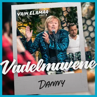 Vadelmavene (Vain elämää kausi 8) by Danny