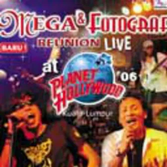 Reunion Live at Planet Hollywood 06 by Fotograf