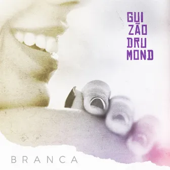 Branca by Guizão Drumond