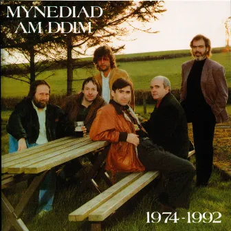 1974-1992 by Mynediad Am Ddim