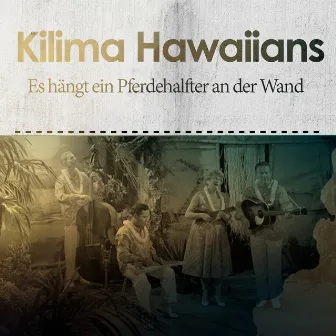 Es hängt ein Pferdehalfter an der Wand by Kilima Hawaiians