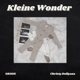 Kleine Wonder by Christy Dollyana