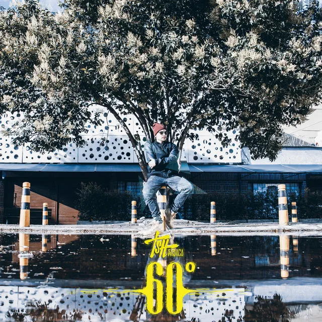 60º