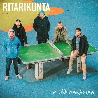 Pitää rakastaa by Ritarikunta