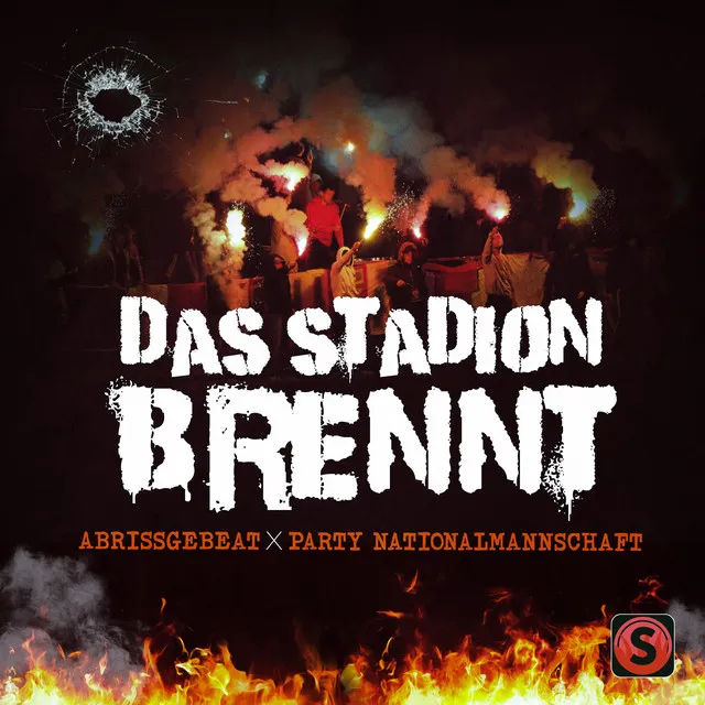 Das Stadion brennt