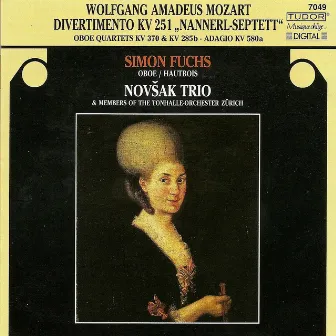 Mozart, W.A.: Divertimento No. 11 / Oboe Quartet, K. 370 / Flute Quartet No. 3 / Adagio in C Major by Simon Fuchs