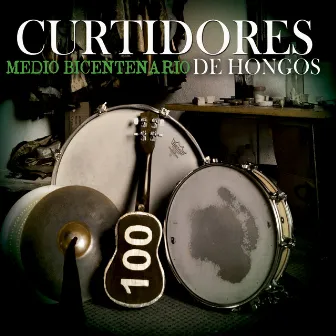 Medio Bicentenario - En Vivo by Curtidores de Hongos