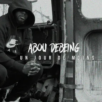 Un jours de moins by Abou Debeing