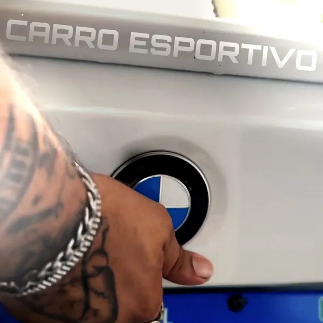 Carro Esportivo