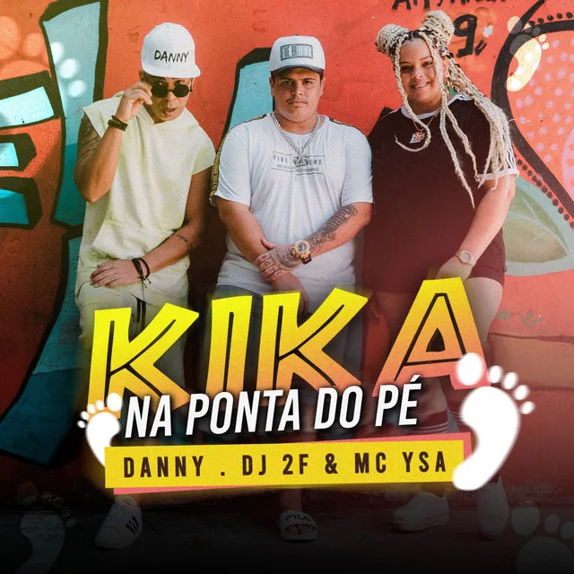 Kika na Ponta do Pé