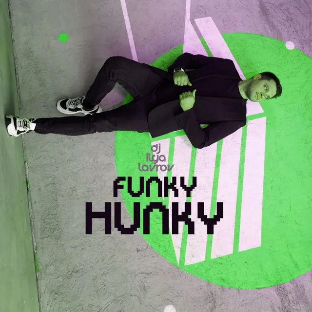 FUNKY HUNKY