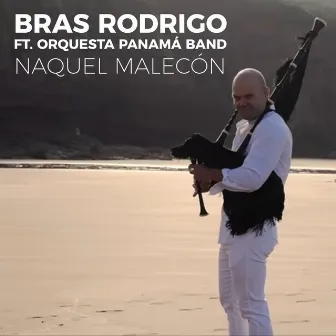 Naquel Malecón by Bras Rodrigo