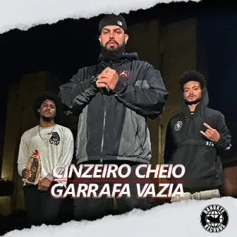 Cinzeiro cheio, Garrafa vazia by Nawa