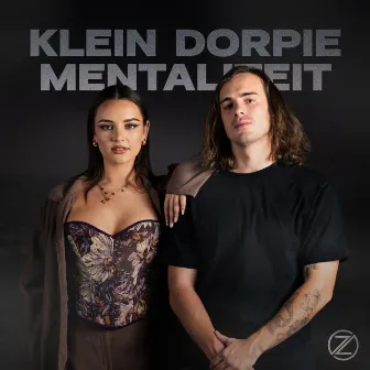 Klein Dorpie Mentaliteit by Zoé