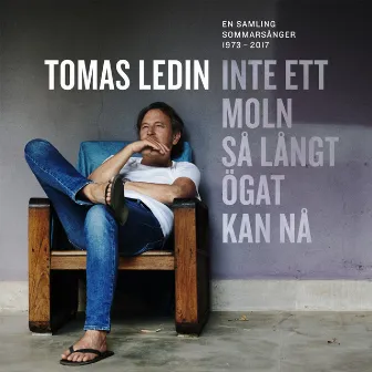 Inte ett moln så långt ögat kan nå by Tomas Ledin