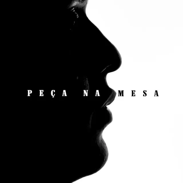 Peça na Mesa