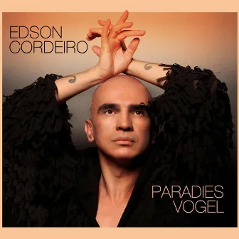 Paradiesvogel by Edson Cordeiro