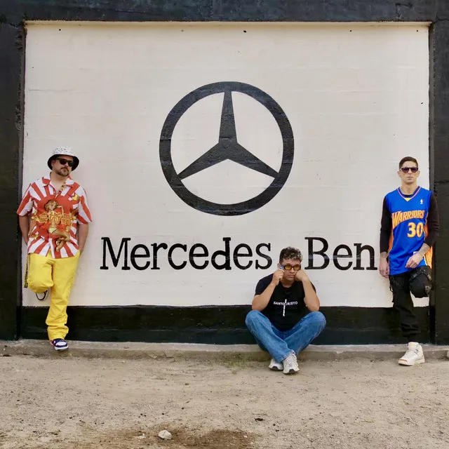 Mercedes Benz