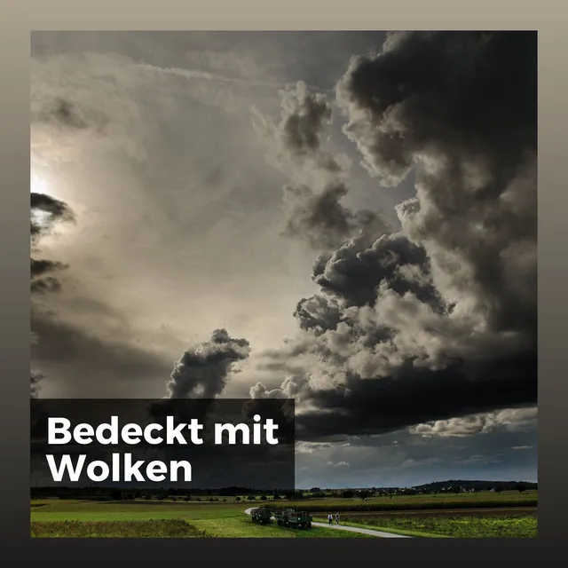 Bedeckt mit Wolken