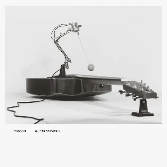 Guitar Studies III by Zimoun