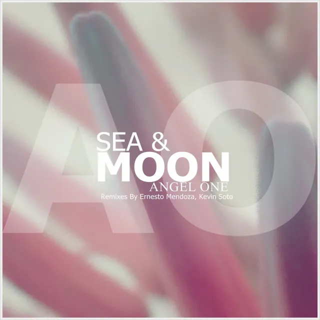 Sea & Moon - Kevin Soto Remix