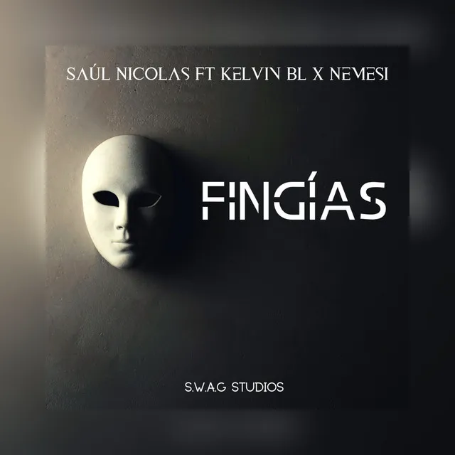 Fingías