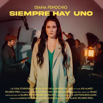 Siempre Hay Uno by Diana Fenochio