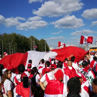 Cómo No Te Voy a Querer, Mi Perú by Los Amantes del Balón