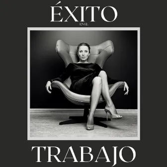 Éxito en el Trabajo: Música de Relax para Concentrarte y Tener Suerte en tu Carrera by Atraer Dinero