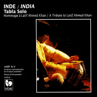 Inde: Hommage à Latif Ahmed Khan (India: A Tribute to Latif Ahmed Khan) by Latif Ahmed Khan