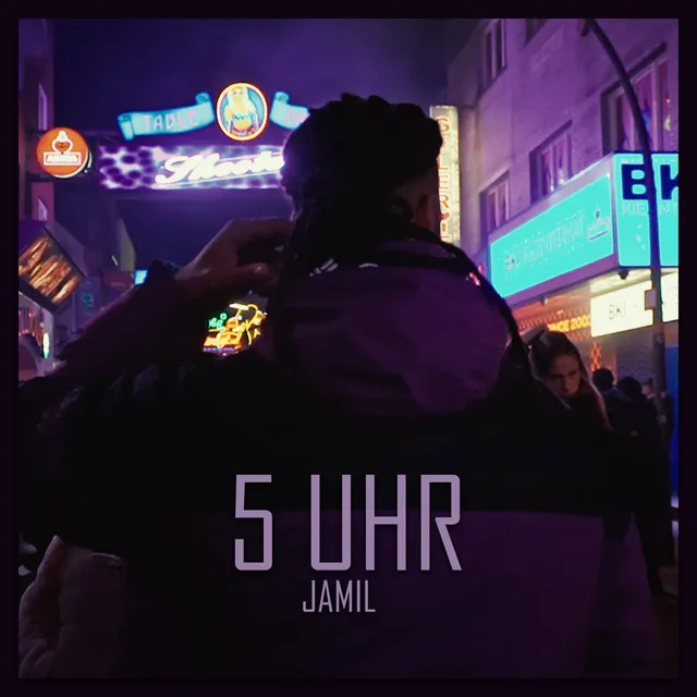 5 Uhr