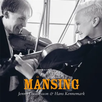 Månsing by Hans Kennemark