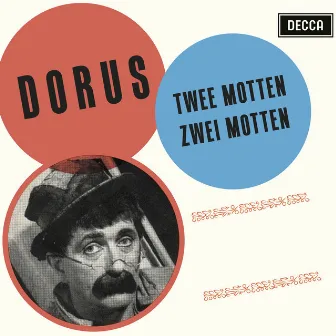 Twee Motten by Dorus