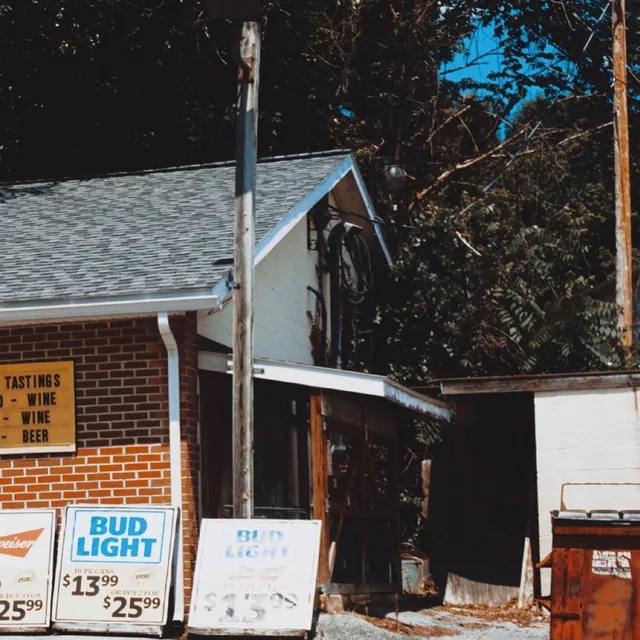 Hi-Way Liquors