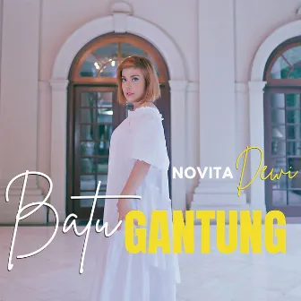 Batu Gantung by Novita Dewi