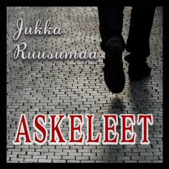 Askeleet by Jukka Ruusumaa