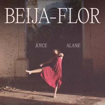 Beija-flor by Joyce Alane