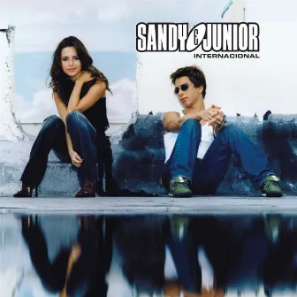 Internacional (Audio) by Sandy e Junior