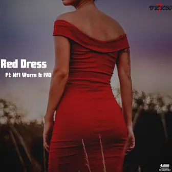 Red Dress by 7txxn