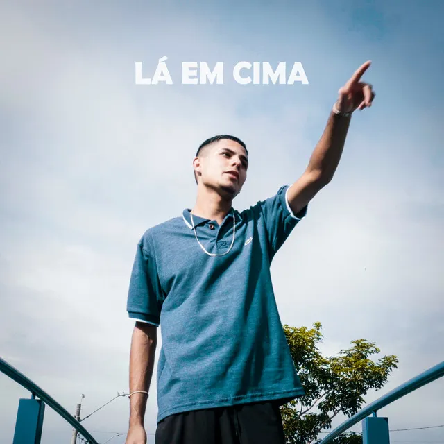 Lá em Cima